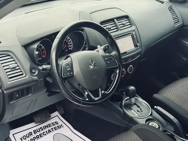 2017 Mitsubishi RVR AWD 4dr 2.0L CVT SE Limited Edition - Photo 8