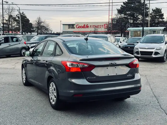 2014 Ford Focus 4dr Sdn SE - Photo 3