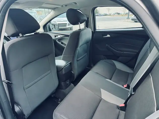 2014 Ford Focus 4dr Sdn SE - Photo 6