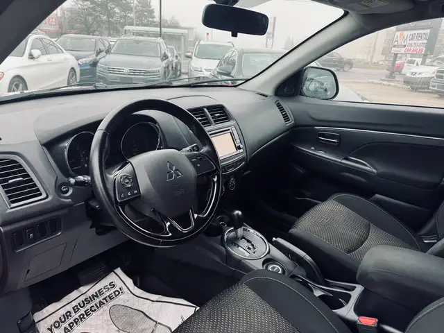 2016 Mitsubishi RVR AWD 4dr SE - Photo 6