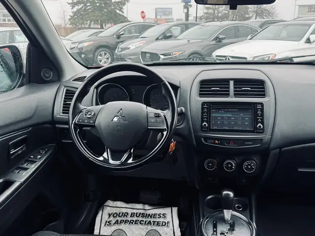 2016 Mitsubishi RVR AWD 4dr SE - Photo 8