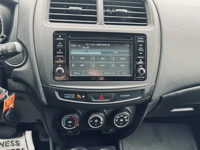 2016 Mitsubishi RVR AWD 4dr SE - Photo 9