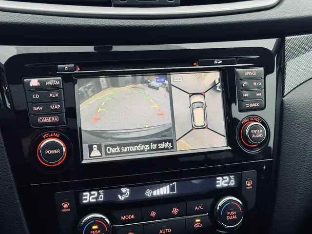 2015 Nissan Rogue AWD 4dr SL - Photo 11