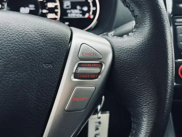 2016 Nissan Versa Note 5dr HB 1.6 SV - Photo 13