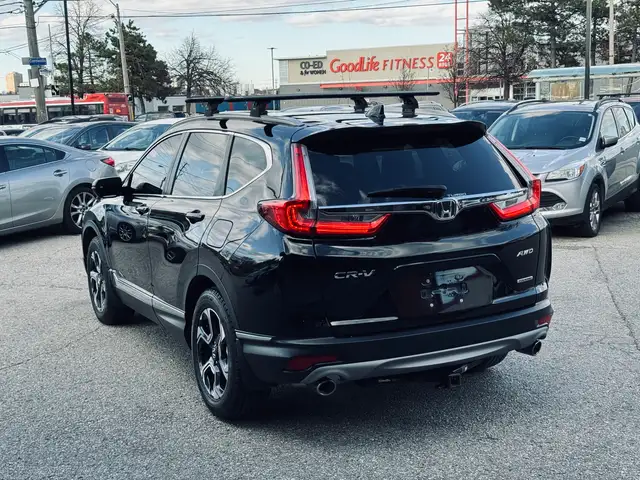 2017 Honda CR-V Touring AWD - Photo 3