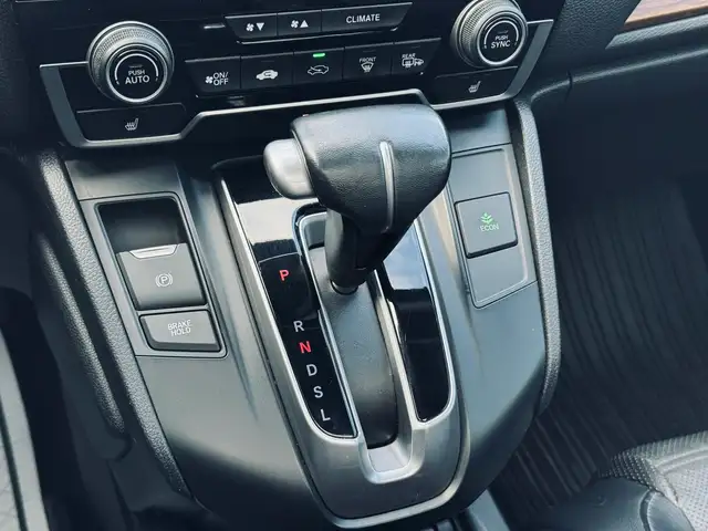 2017 Honda CR-V Touring AWD - Photo 13