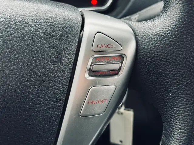 2014 Nissan Versa Note 5dr HB Auto 1.6 SV - Photo 15