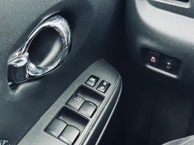 2014 Nissan Versa Note 5dr HB Auto 1.6 SV - Photo 17