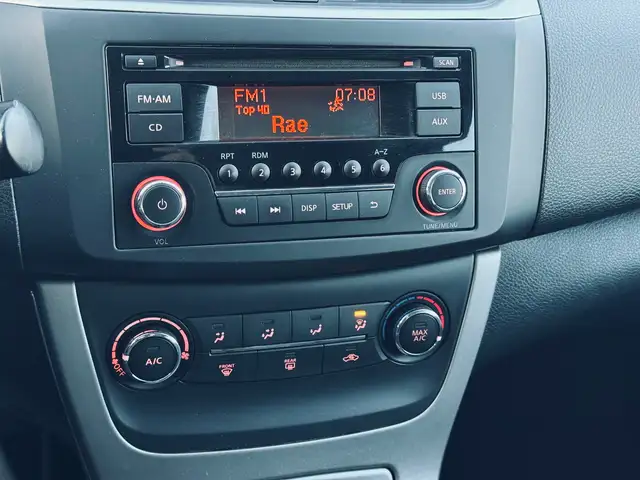 2015 Nissan Sentra 4dr Sdn S - Photo 9