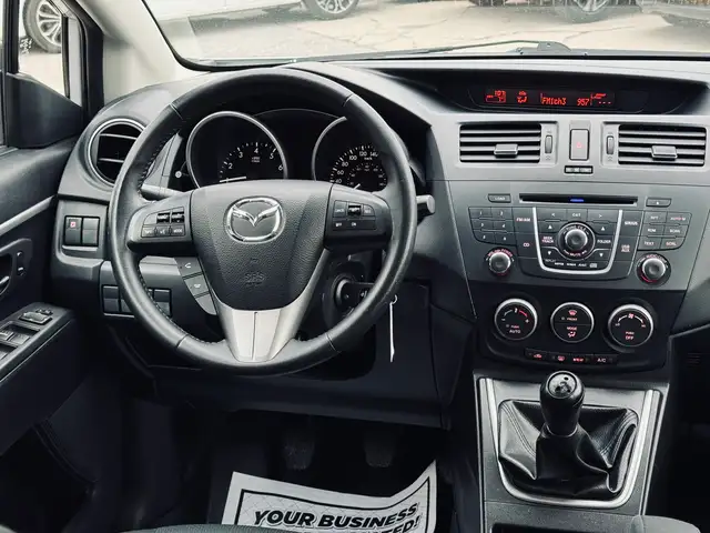 2016 Mazda Mazda5 GS - Photo 8