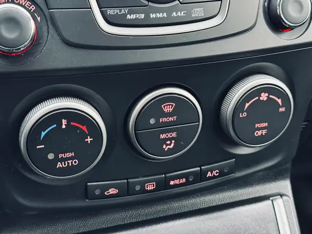 2016 Mazda Mazda5 GS - Photo 10