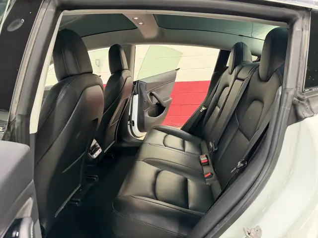 2019 Tesla Model 3 Standard Range RWD - BLUETOOTH - NAVIGATION - - Photo 10