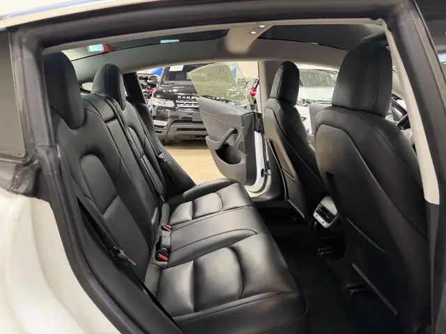 2019 Tesla Model 3 Standard Range RWD - BLUETOOTH - NAVIGATION - - Photo 11