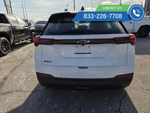 2027 Chevrolet Bolt LT Heated Seats - Photo 5