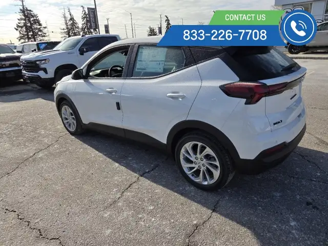 2027 Chevrolet Bolt LT Heated Seats - Photo 6