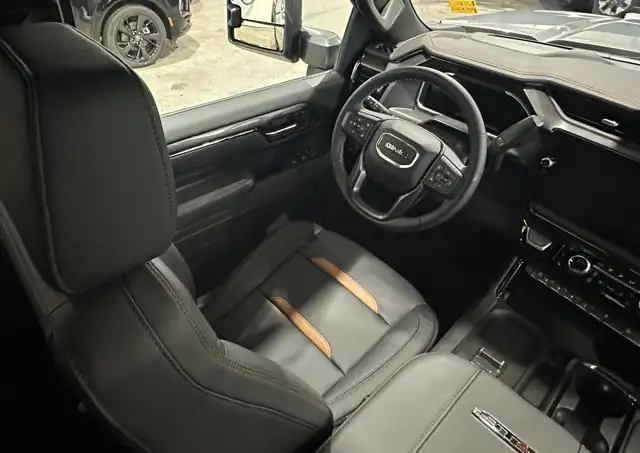 2026 GMC Sierra 3500HD AT4 - Photo 16