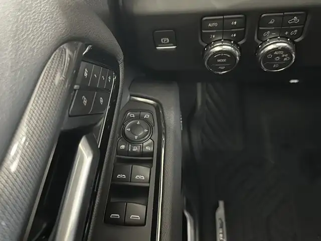 2026 GMC Sierra 3500HD AT4 - Photo 21