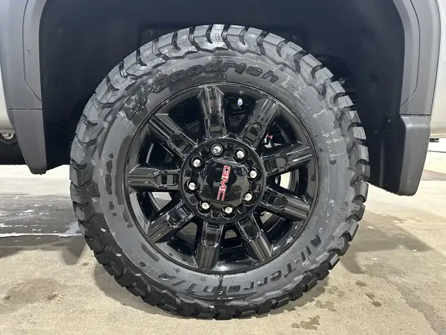 2026 GMC Sierra 3500HD AT4 - Photo 28