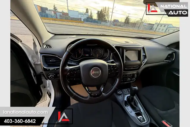 2020 Jeep Cherokee Latitude - Photo 11