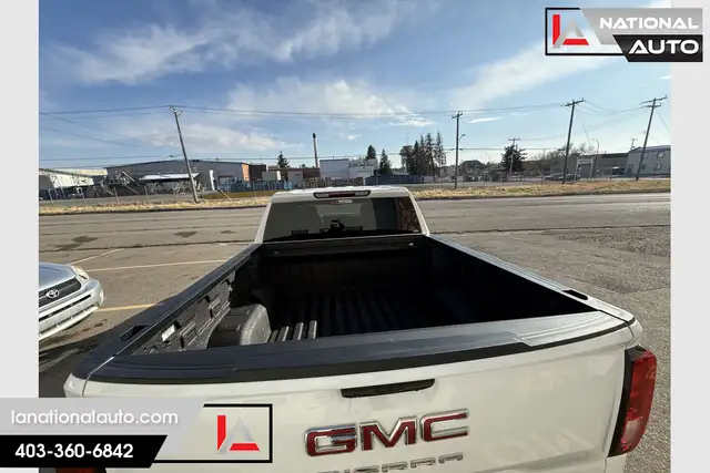 2023 GMC Sierra 1500 SLE Duramax 3.0L Diesel - Photo 8