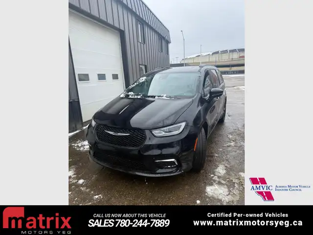 2025 Chrysler Pacifica Limited - Photo 3