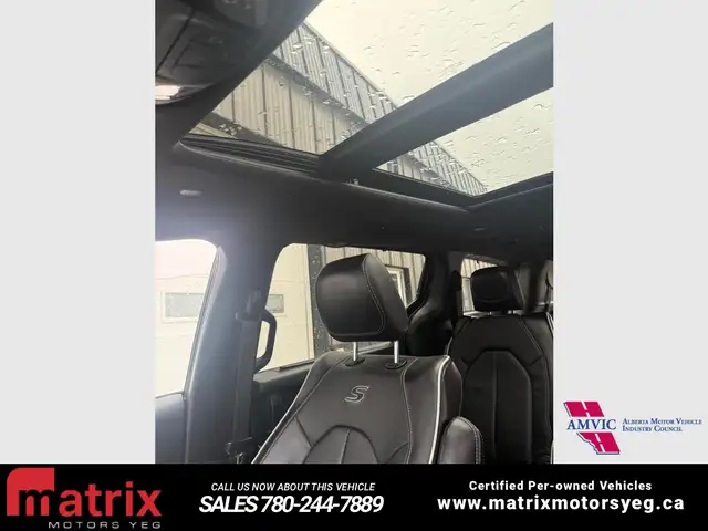 2025 Chrysler Pacifica Limited - Photo 14