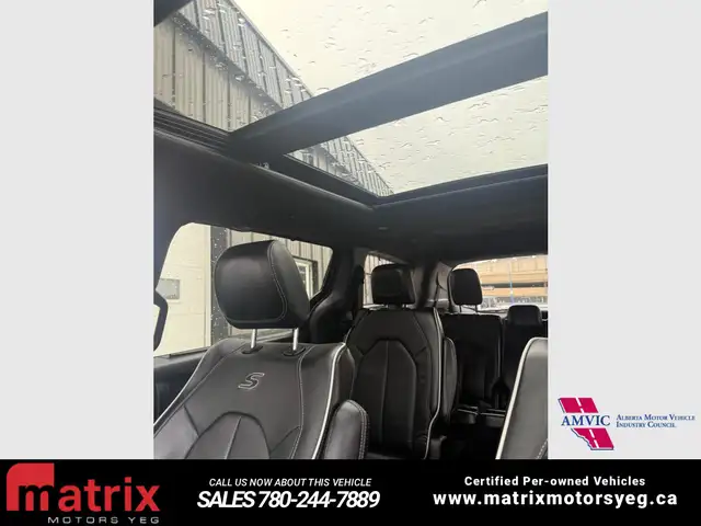 2025 Chrysler Pacifica Limited - Photo 15