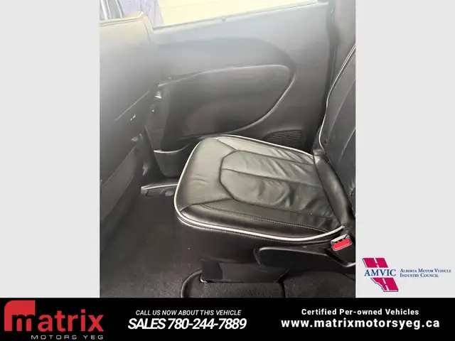 2025 Chrysler Pacifica Limited - Photo 19
