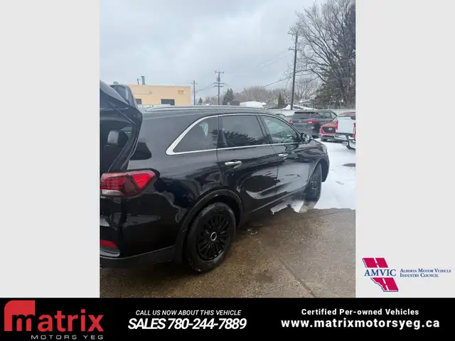 2019 Kia Sorento EX - Photo 2