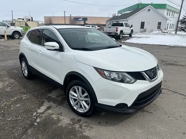 2018 Nissan Qashqai S AWD