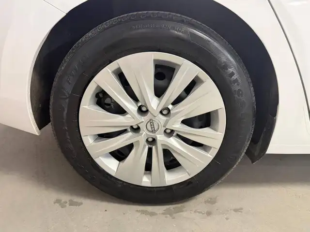 2024 Nissan Sentra S - Photo 13