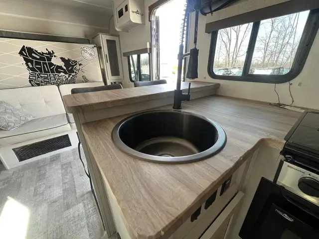 2023 Forest River NOBO NO BOUNDARIES 20.3 ULTRA RECHERCHE! - Photo 13