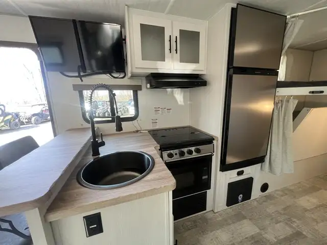 2023 Forest River NOBO NO BOUNDARIES 20.3 ULTRA RECHERCHE! - Photo 15