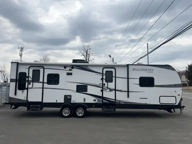 2013 Forest River PALOMINO ULTRA LITE T-285 - Photo 5