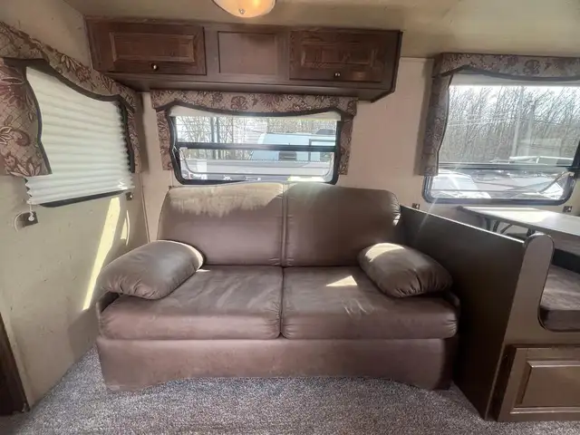 2013 Forest River PALOMINO ULTRA LITE T-285 - Photo 18