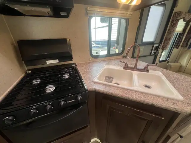 2013 Forest River PALOMINO ULTRA LITE T-285 - Photo 30