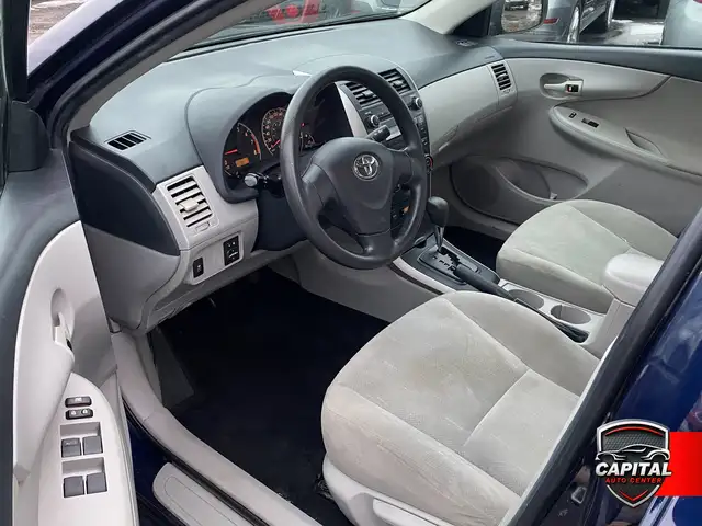 2011 Toyota Corolla S - Photo 6