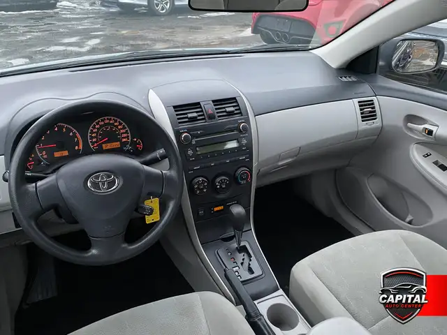2011 Toyota Corolla S - Photo 9