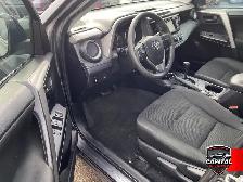 2018 Toyota RAV4 LE - Photo 5