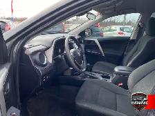 2018 Toyota RAV4 LE - Photo 6