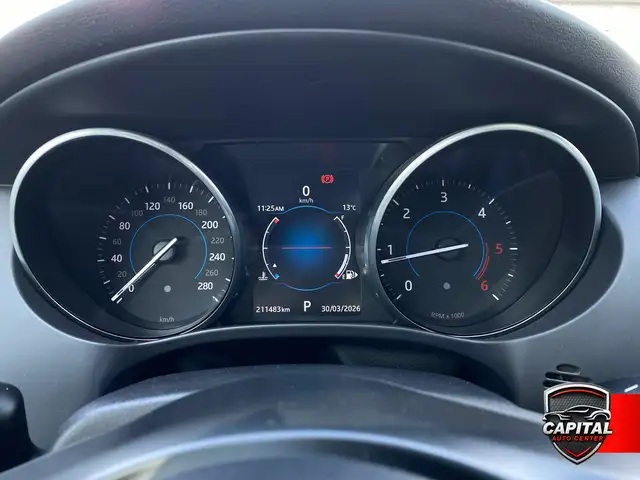 2017 Jaguar F-PACE 20d Premium - Photo 9