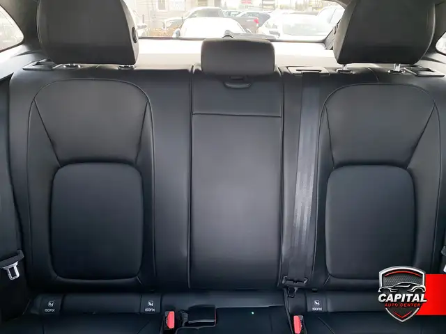 2017 Jaguar F-PACE 20d Premium - Photo 18