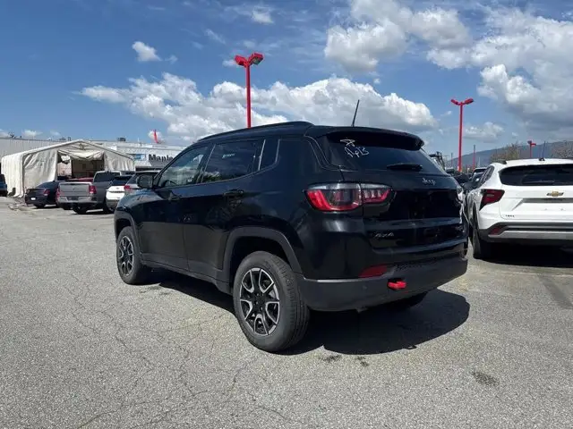 2024 Jeep Compass Trailhawk | Fresh Trade-In! - Photo 5