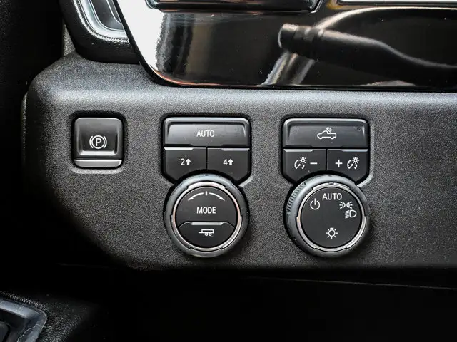 2025 Chevrolet Silverado 1500 LT 5.3L - Photo 19