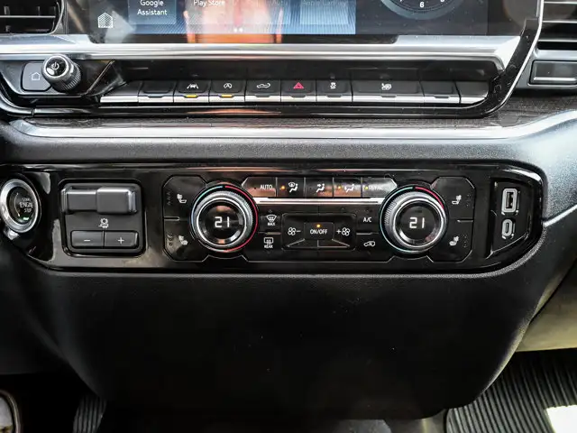 2025 Chevrolet Silverado 1500 LT 5.3L - Photo 27