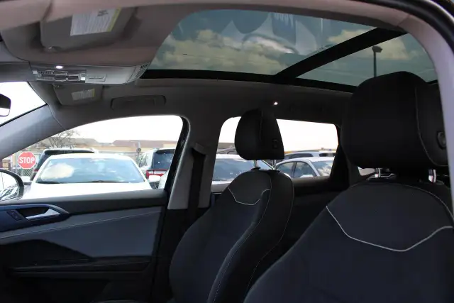 2024 Volkswagen Taos Comfortline - Photo 10