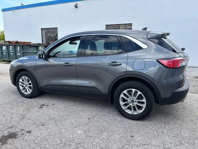 2021 Ford Escape SE - Photo 9