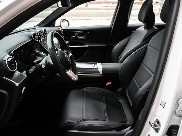 2024 Mercedes-Benz GLC-Class GLC 300|NAV|PANOROOF|CLEAN CARFAX|B - Photo 7