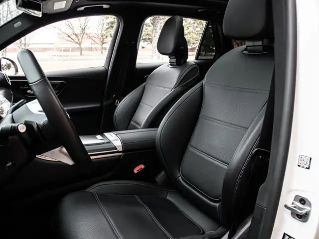 2024 Mercedes-Benz GLC-Class GLC 300|NAV|PANOROOF|CLEAN CARFAX|B - Photo 8