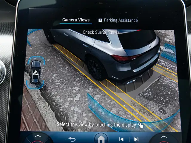 2024 Mercedes-Benz GLC-Class GLC 300|NAV|PANOROOF|CLEAN CARFAX|B - Photo 24